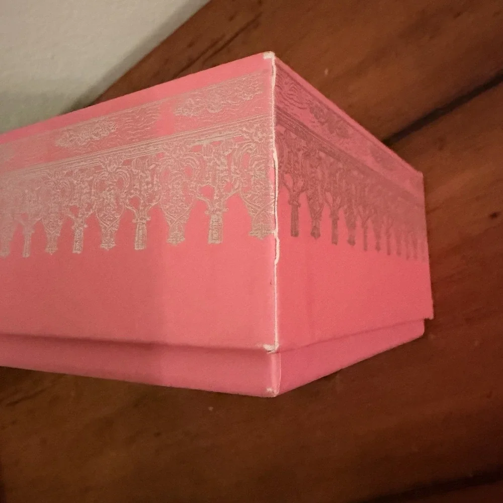 Laduree PINK Box Paris Macaron‎ Box, Fancy, Trinket, Empty Box